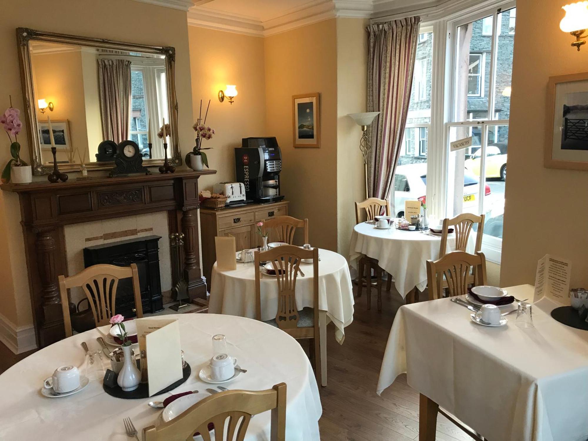 Portland House Bed & Breakfast Keswick  Ngoại thất bức ảnh